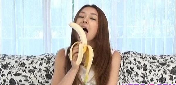  Sakura Hirota horny Asian milf shows hot oral talents with banana